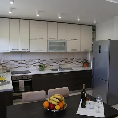 Apartment Garden House *